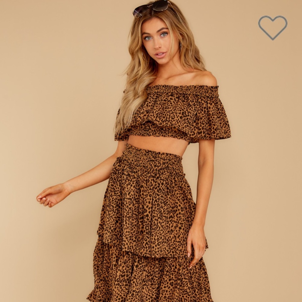 Two piece set